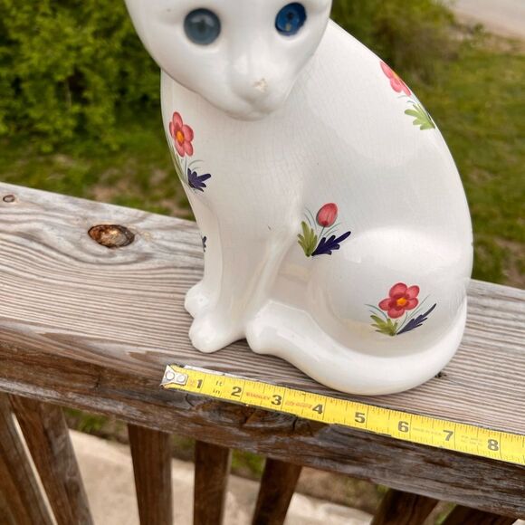 Vintage White Elpa Alcobaca Collectible Ceramic Cat Figurines - Picture 9 of 9